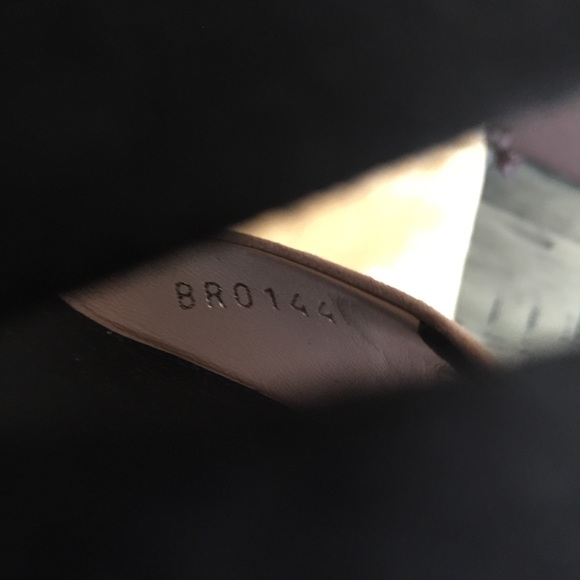 Louis Vuitton Suede Sandal Booties - Picture 8 of 8